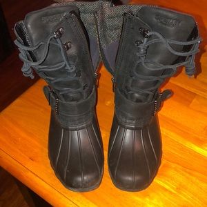 Talk Sperry duck boots